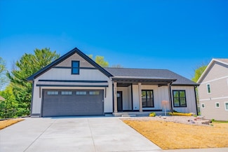 713 Kennedy St, Sauk City, WI 53583