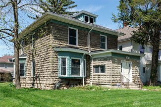 929 S Center St, Springfield, OH 45506