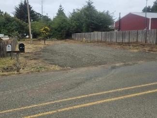 63568 S Barview Rd, Coos Bay, OR 97420