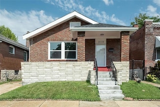 3115 Clay Ave, Saint Louis, MO 63115