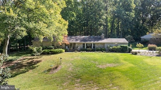 1154 Gypsy Ln E, Towson, MD 21286