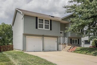 112 NW 114th Terrace, Kansas City, MO 64155