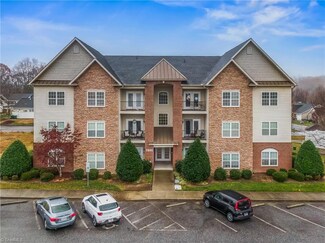 7025 Hanesbrook Cir Unit 301, Clemmons, NC 27012