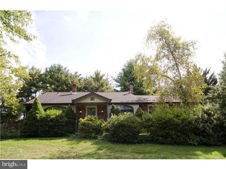 1128 Sparrow Rd, Norristown, PA 19403