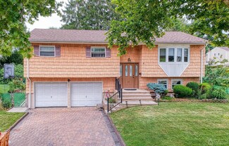 11 Grand Ave, South River, NJ 08882