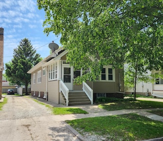 1821 61st St, Kenosha, WI 53143