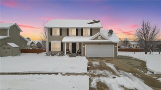 545 SE Prairie Creek Dr, Waukee, IA 50263