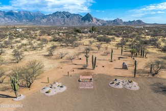26525 S Coopers Hawk Rd, Amado, AZ 85645