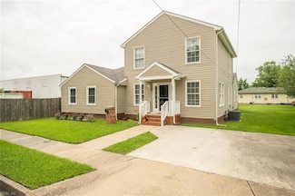3318 Loam St, Norfolk, VA 23518