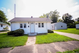 813 Charles St, Bicknell, IN 47512