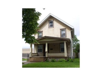 841 15th St SE, Cedar Rapids, IA 52403
