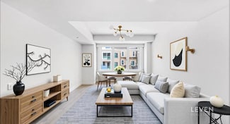 305 E 51st St Unit 5A, New York, NY 10022