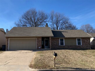 6366 S 30th Ave W, Tulsa, OK 74132
