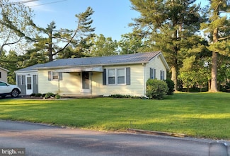 11118 Baumgardner Ln, Waynesboro, PA 17268