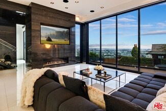 1545 Marlay Dr, Los Angeles, CA 90069