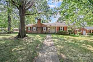 3801 Haverhill Dr, Charlotte, NC 28209