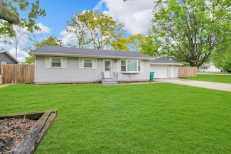 3412 W 78th Place, Merrillville, IN 46410