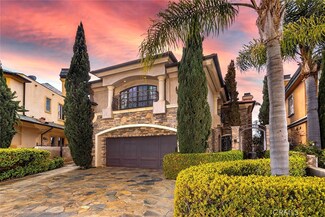 16305 Niantic Cir, Huntington Beach, CA 92649