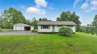 124 Plum St, Ellwood City, PA 16117