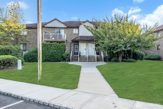 4115 Birchwood Ct, North Brunswick, NJ 08902