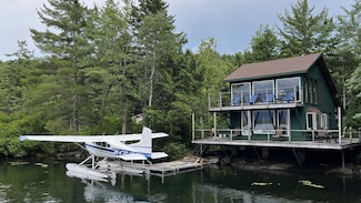 39 Camp Cove Rd, Liberty, ME 04949