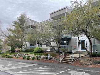 30 Ledgewood Hills Dr Unit U204, Nashua, NH 03062