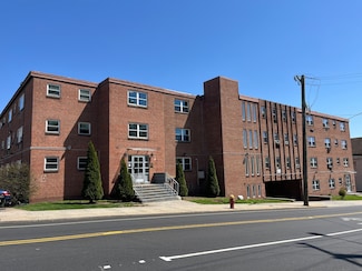 32 Cook Ave Unit B25, Meriden, CT 06451