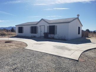 4400 Vicki Ann Rd, Pahrump, NV 89048