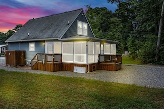 545 Chesapeake Beach Rd, Reedville, VA 22539