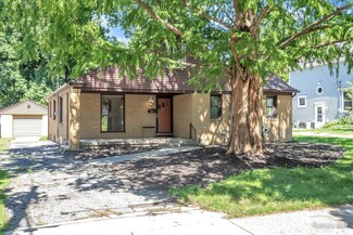 1651 Lyon St NE, Grand Rapids, MI 49503