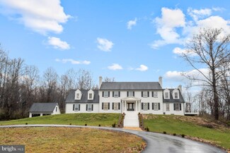 10076 Possum Hollow Dr, Delaplane, VA 20144