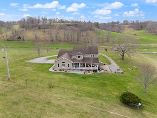 1841 Peter Cave Rd, McKee, KY 40447