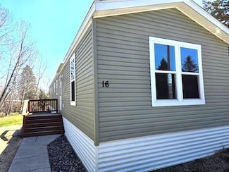 16 Bubalo Dr, Duluth, MN 55808
