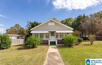 201 Mountain View Rd, Anniston, AL 36201