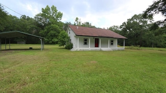 3110 N Temple Rd, Pineland, TX 75968