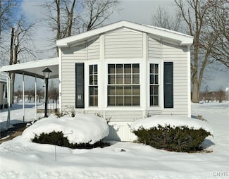 3 Apple Grove Rd, New Hartford, NY 13413