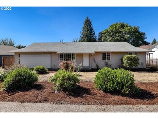 18325 Dahlager St, Sandy, OR 97055