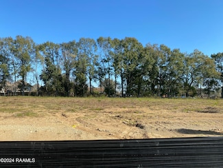 114 Leaning Oak Dr, Lafayette, LA 70508