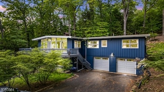 1112 Crim Rd, Bridgewater, NJ 08807