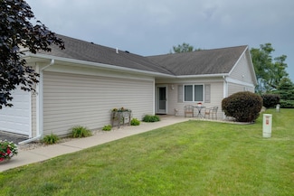 400 S Rice St Unit 20, Whitewater, WI 53190