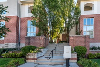 210 Des Plaines Ave Unit E, Forest Park, IL 60130