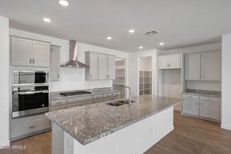 14740 W Tether Trail, Surprise, AZ 85387