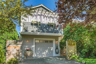 4138 21st Ave SW, Seattle, WA 98106