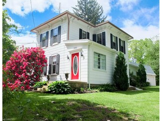 300 E Clinton St, Doylestown, OH 44230