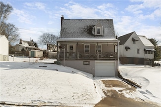 904 Valleyview Dr, Dravosburg, PA 15034
