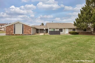601 Devonshire Ct Unit D, McHenry, IL 60050
