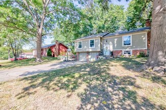 819 Englewood St, Lansing, KS 66043