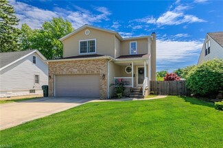 1617 Roselawn Rd, Cleveland, OH 44124