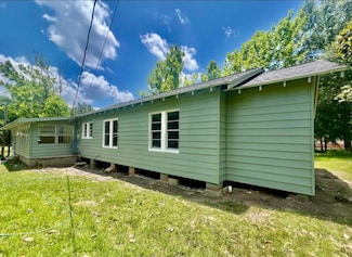 4755 Louisiana 8, Simpson, LA 71474