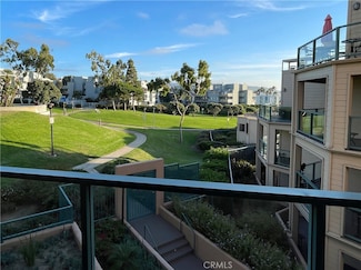 120 The Village Unit 208, Redondo Beach, CA 90277